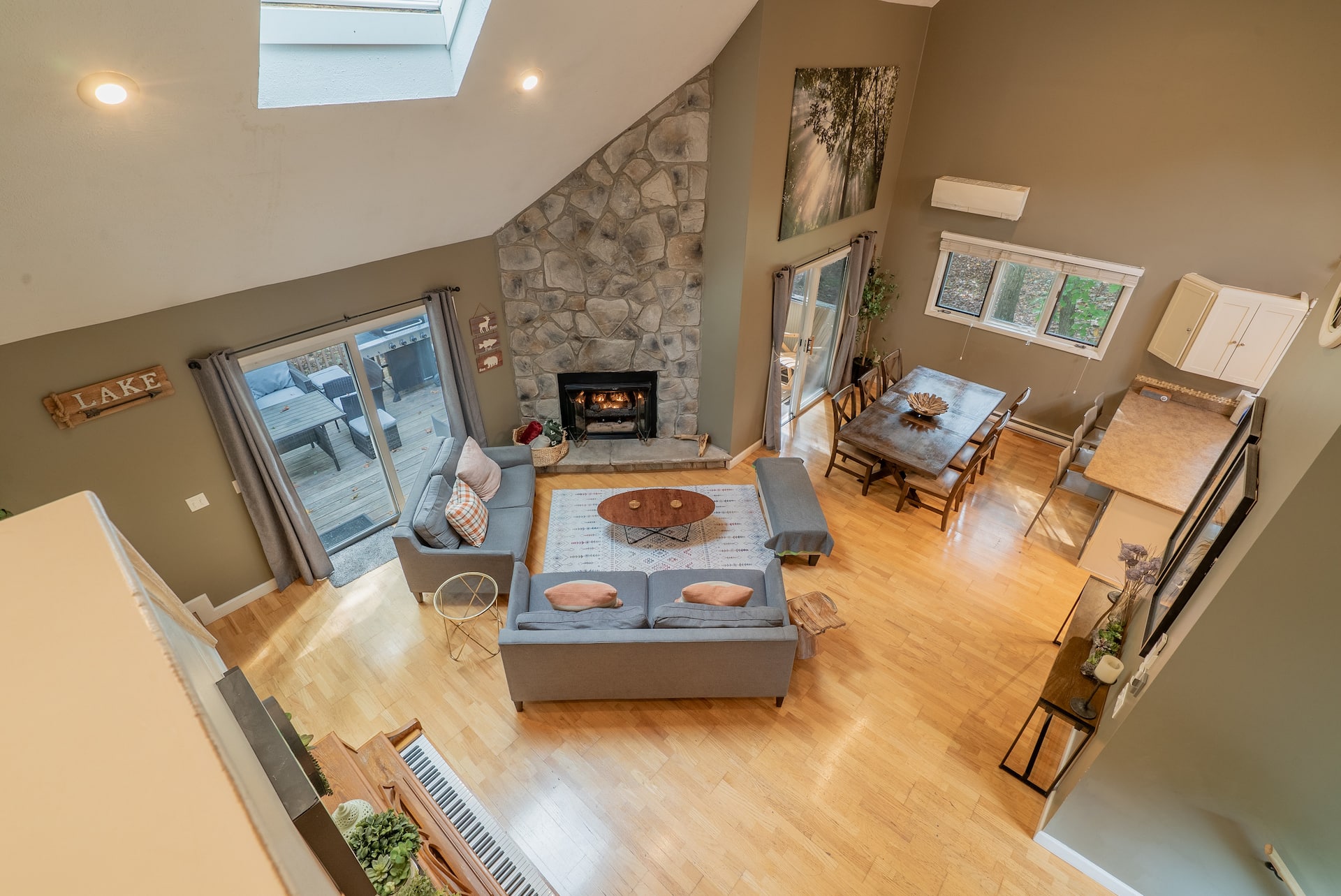 Living room 1