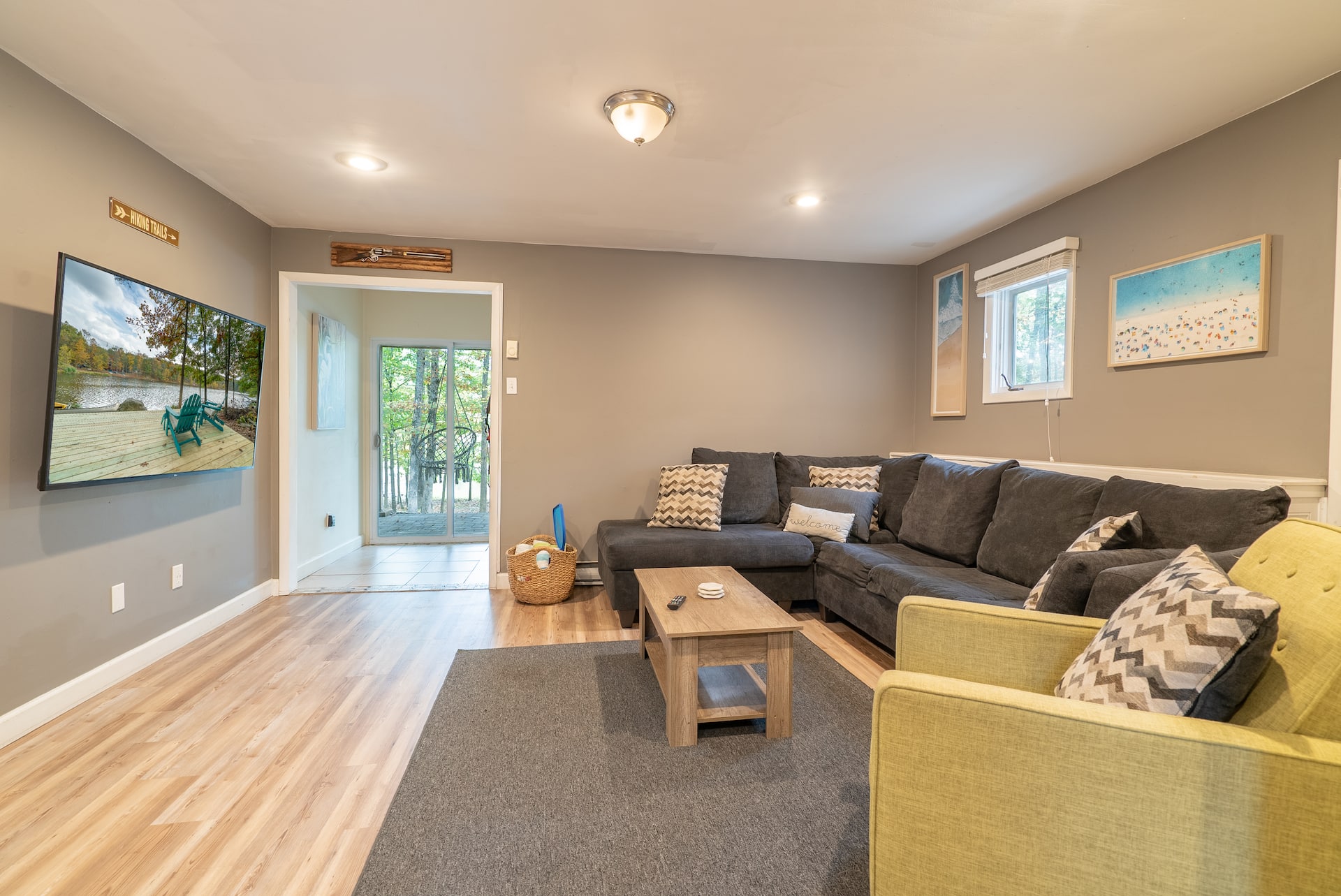 Living room 2